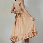 Short bridesmaid dress ligh..