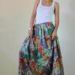 Floral Maxi Skirt : Feel Go..